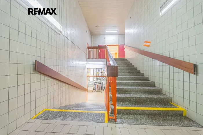 Pronájem obchodního prostoru, Štětí, Obchodní, 460 m2