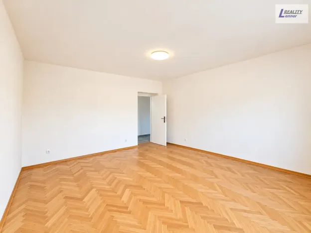 Prodej rodinného domu, Nečín, 500 m2