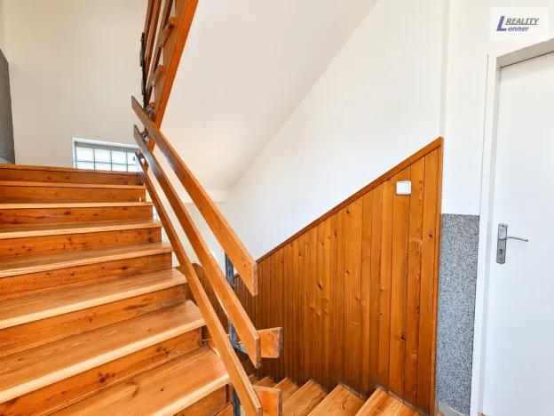 Prodej rodinného domu, Nečín, 500 m2