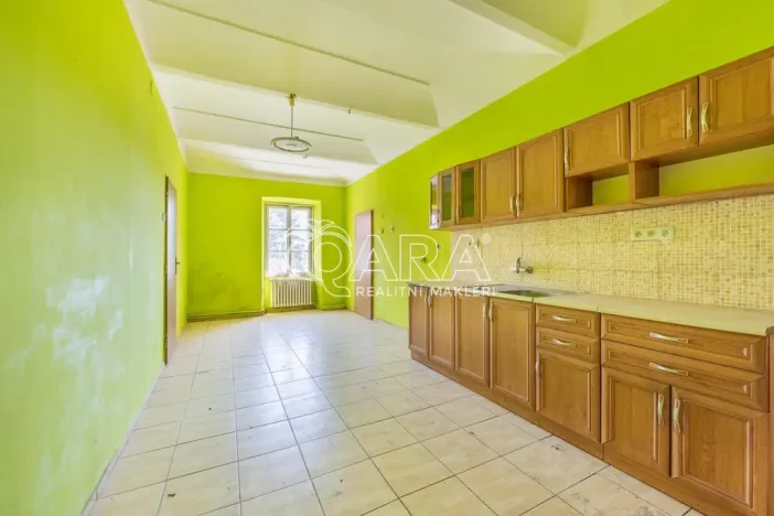 Prodej bytu 4+kk, Mšec, U Lípy, 103 m2