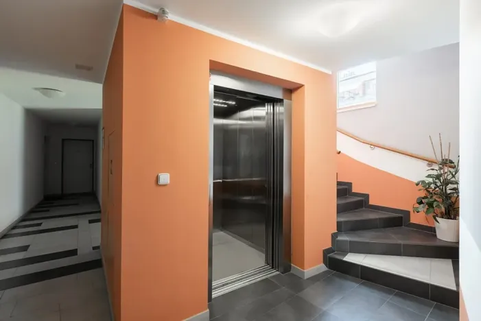 Prodej bytu 2+kk, Praha - Nusle, Družstevní ochoz, 56 m2