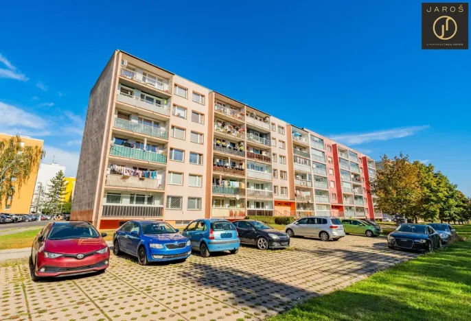 Prodej bytu 1+kk, Kladno, V Bažantnici, 33 m2