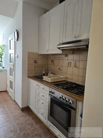 Prodej bytu 2+1, Karlovy Vary, Svahová, 61 m2