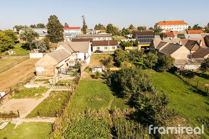 Prodej pozemku pro bydlení, Dyjákovice, 1033 m2