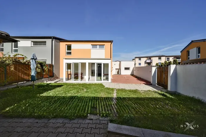 Pronájem rodinného domu, Hostouň, U Tvrze, 117 m2