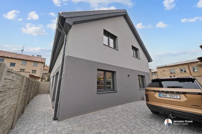 Prodej rodinného domu, Nová Paka, Tovární, 134 m2