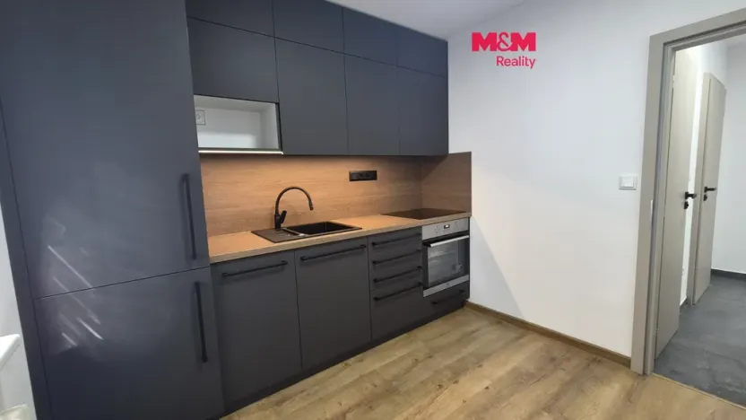 Prodej bytu 2+1, Rožnov pod Radhoštěm, Dubková, 52 m2