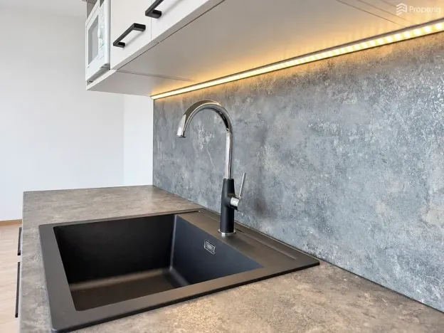 Pronájem bytu 1+kk, Brno, Markůvky, 25 m2