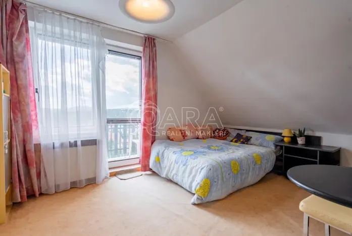 Prodej rodinného domu, Bukovany, 279 m2