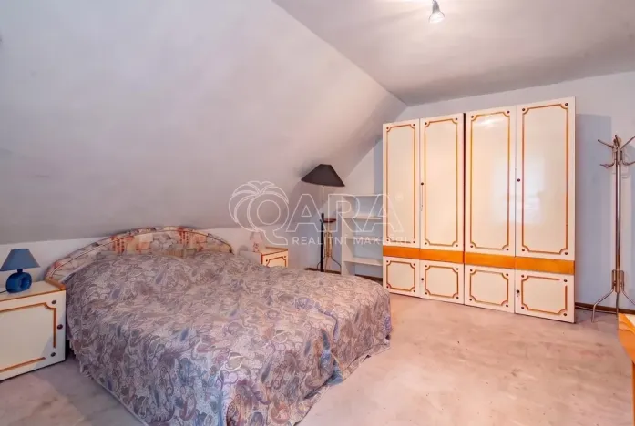 Prodej rodinného domu, Bukovany, 279 m2