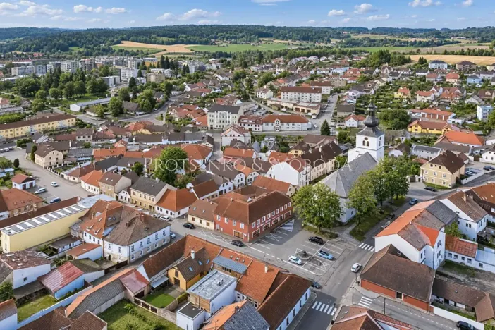 Prodej rodinného domu, Kamenice nad Lipou, Dobšova, 215 m2