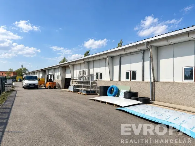 Prodej výrobních prostor, Chotíkov, 1200 m2