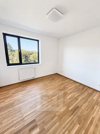 Pronájem bytu 2+kk, Kladno, Lesík, 55 m2
