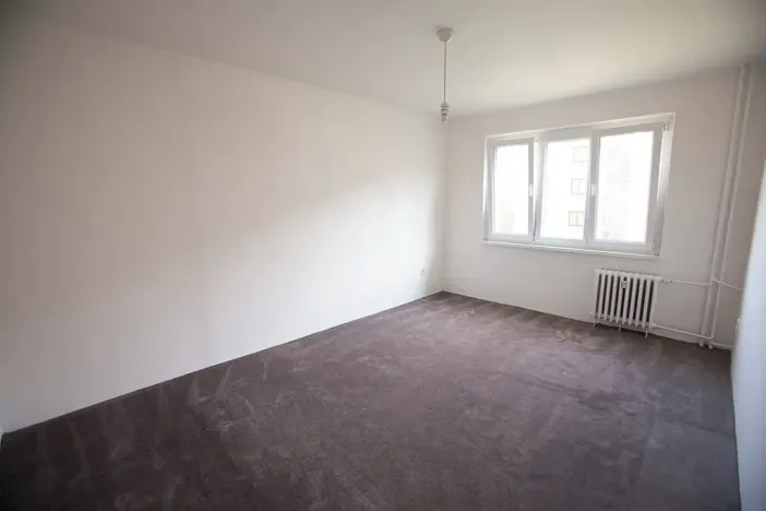 Prodej bytu 2+1, Praha, K lučinám, 52 m2