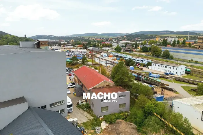 Pronájem skladu, Králův Dvůr, Tovární, 400 m2