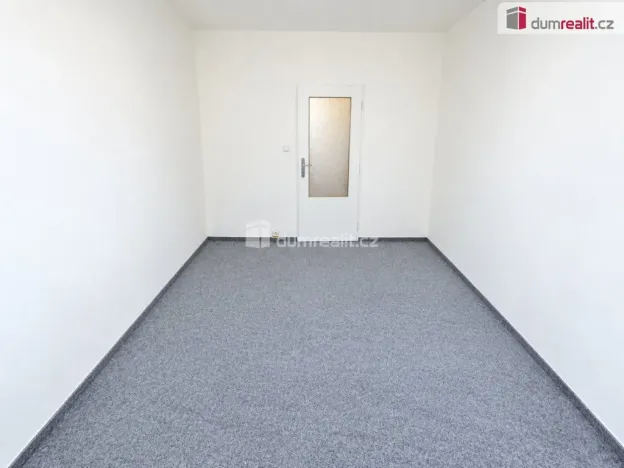 Pronájem bytu 3+1, Praha - Háje, Kosmická, 78 m2