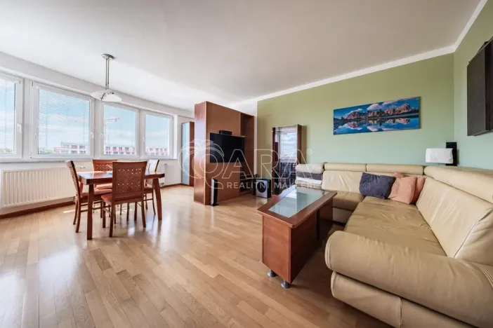 Pronájem bytu 4+1, Praha - Strašnice, Radošovická, 117 m2