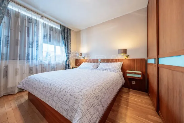 Pronájem bytu 4+1, Praha - Strašnice, Radošovická, 117 m2