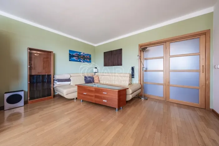 Pronájem bytu 4+1, Praha - Strašnice, Radošovická, 117 m2