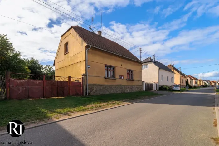Prodej rodinného domu, Senomaty, Nádražní, 73 m2