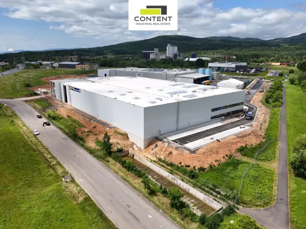 Pronájem skladu, Chomutov, Karlovarská, 11500 m2