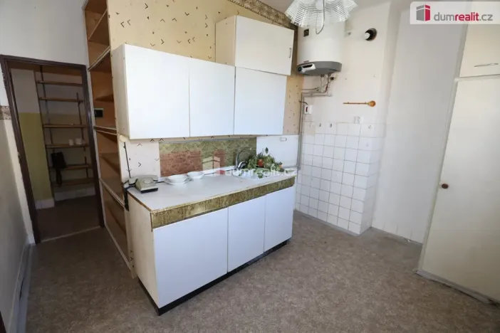 Prodej bytu 2+1, Mariánské Lázně - Úšovice, Skalníkova, 59 m2