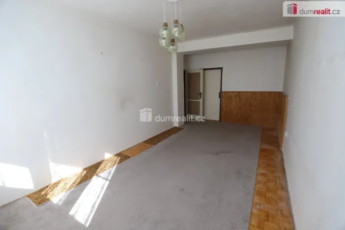 Prodej bytu 2+1, Mariánské Lázně - Úšovice, Skalníkova, 59 m2