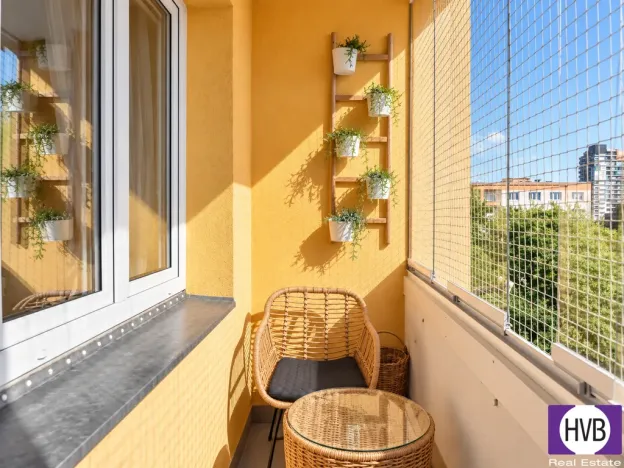 Prodej bytu 2+1, Praha, Chotutická, 51 m2