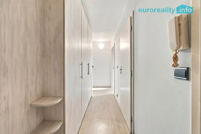 Prodej bytu 2+1, Milovice, Braniborská, 42 m2