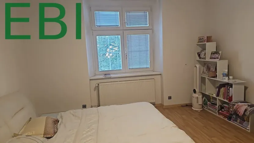Pronájem bytu 3+1, Praha - Smíchov, Pod tratí, 105 m2