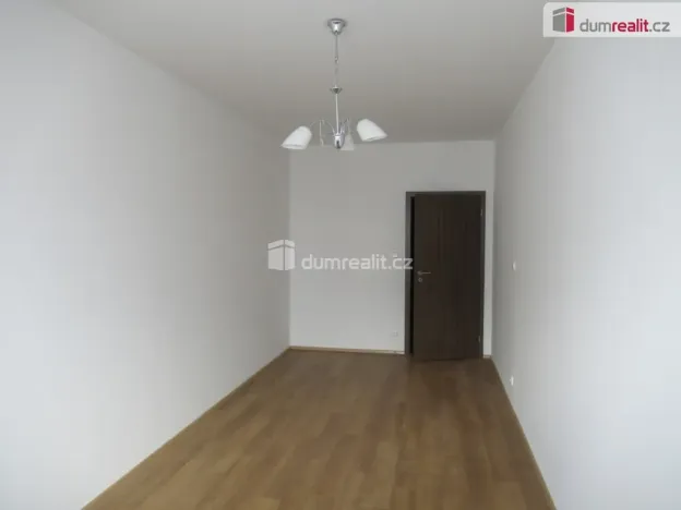 Pronájem bytu 2+kk, Praha - Střížkov, Makedonská, 57 m2
