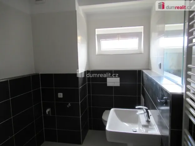 Pronájem bytu 2+kk, Praha - Střížkov, Makedonská, 57 m2