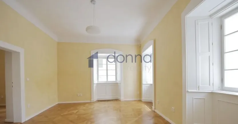 Pronájem kanceláře, Praha, Šporkova, 54 m2