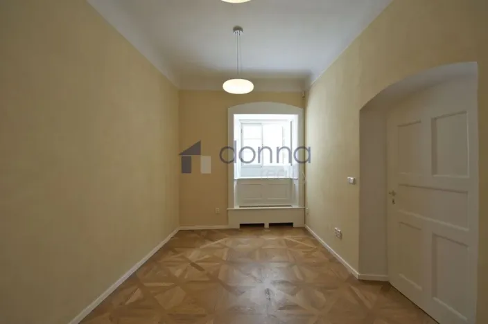 Pronájem bytu 2+1, Praha, Šporkova, 54 m2