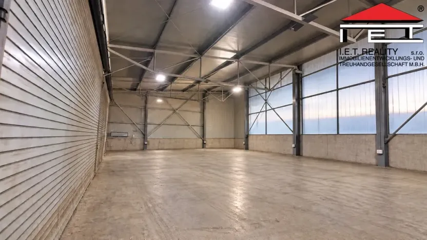Pronájem skladu, Ostrava - Moravská Ostrava, 408 m2