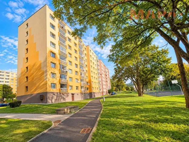 Prodej bytu 2+1, 60 m², Na Borku, Jirkov