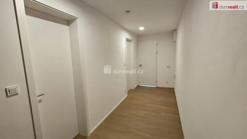 Pronájem bytu 2+kk, Praha - Motol, Pod Homolkou, 72 m2