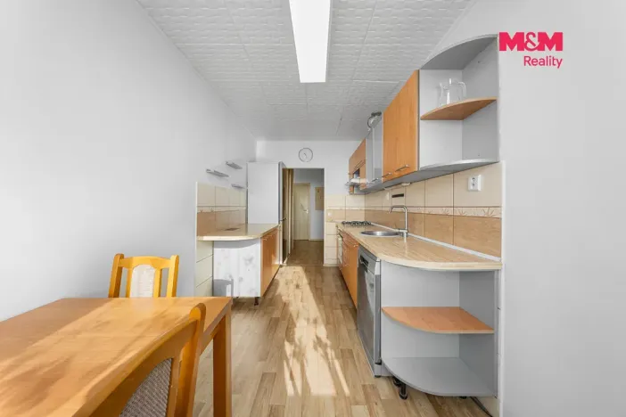 Prodej bytu 3+1, Ústí nad Labem - Krásné Březno, Obvodová, 74 m2