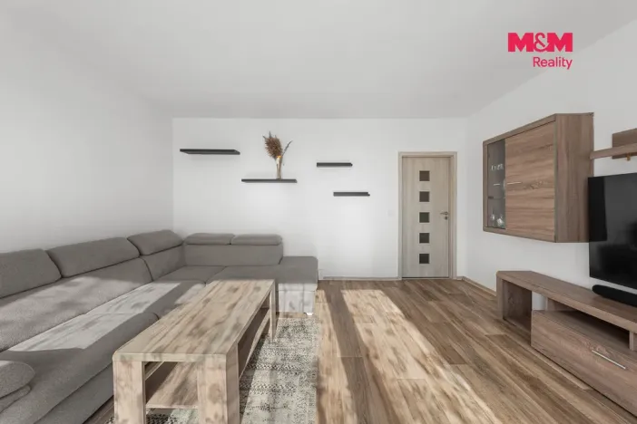 Prodej bytu 3+1, Ústí nad Labem - Krásné Březno, Obvodová, 74 m2