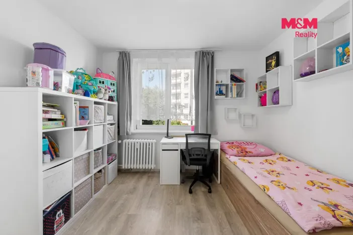 Prodej bytu 3+1, Ústí nad Labem - Krásné Březno, Obvodová, 74 m2