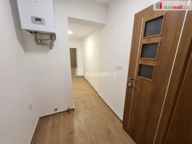 Pronájem bytu 2+kk, Roudnice nad Labem, Špindlerova třída, 39 m2