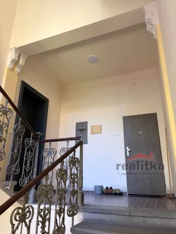 Prodej bytu 2+1, Opava - Předměstí, Lidická, 99 m2