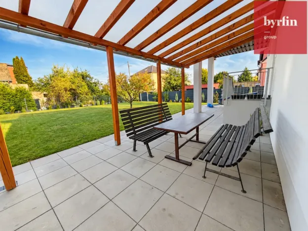 Pronájem bytu 2+1, Opava, Žerotínova, 54 m2