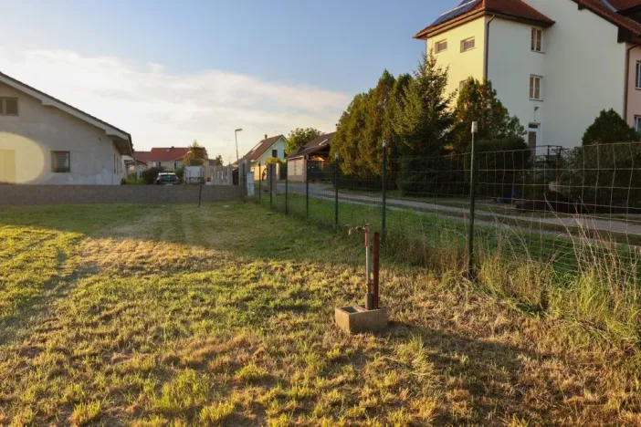 Prodej pozemku pro bydlení, Polepy, 1095 m2