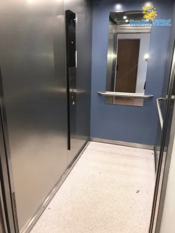 Pronájem bytu 2+kk, Praha - Kobylisy, Famfulíkova, 47 m2