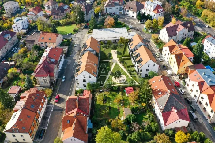 Pronájem bytu 1+kk, Praha - Radlice, Na Farkáně I, 28 m2
