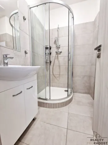 Pronájem bytu 1+kk, Brno, Mathonova, 20 m2
