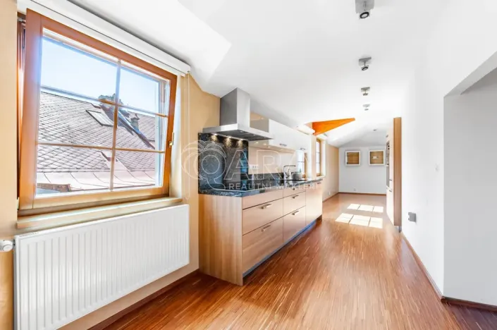 Pronájem bytu 4+kk, Beroun - Beroun-Centrum, Česká, 230 m2