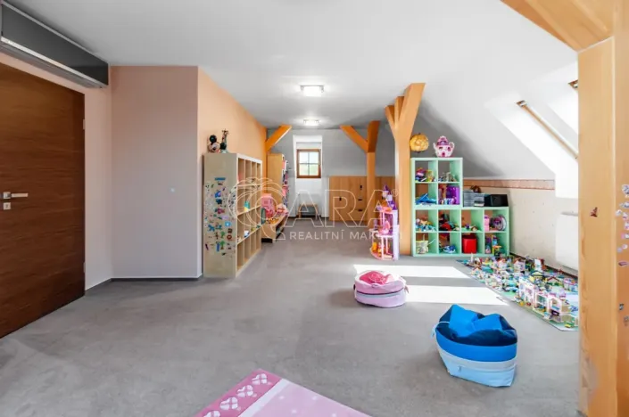 Pronájem bytu 4+kk, Beroun - Beroun-Centrum, Česká, 230 m2