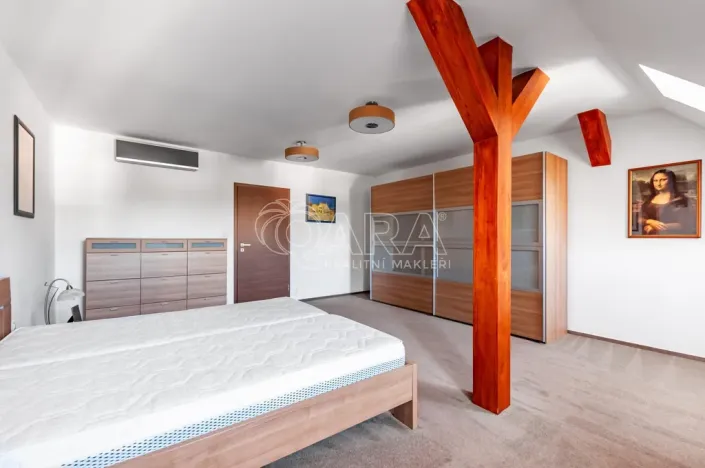 Pronájem bytu 4+kk, Beroun - Beroun-Centrum, Česká, 230 m2
